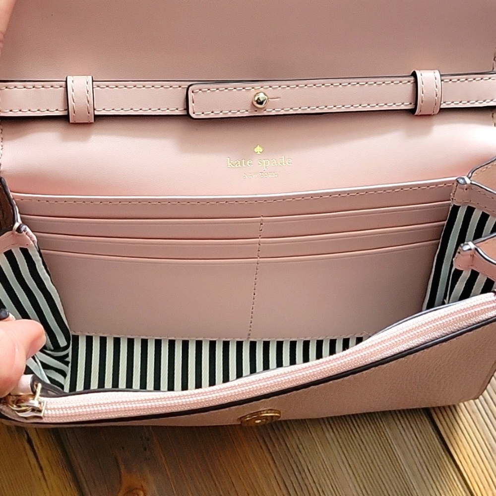 Kate Spade Purse - Picture 3 of 4